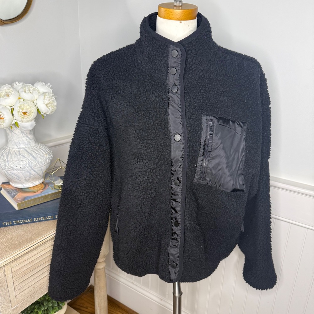 Fabletics Womens Black Sherpa Fleece Snap Front Jacket Size L